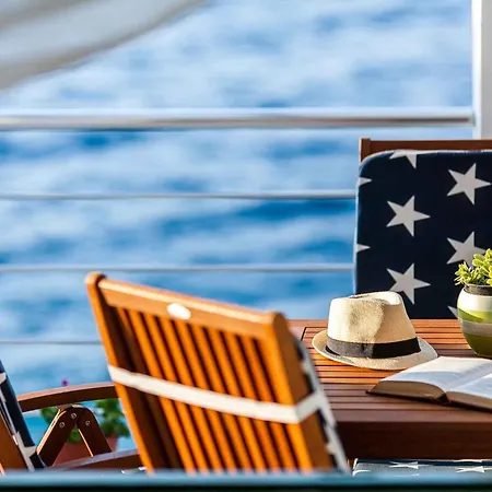 In Blato-insel Korcula 6395 Смоквица